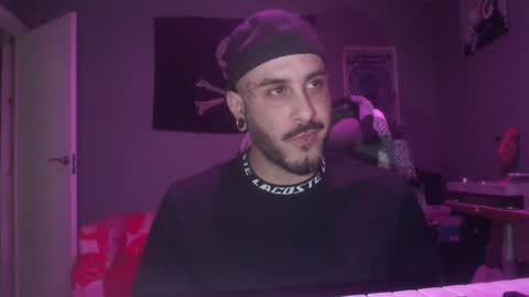 Destroyer online show from 1, 10, 2025