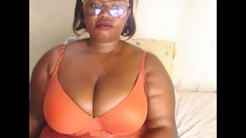 dackchoc21 online show from 5, 11, 2025