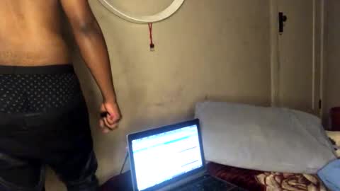 dad_tothesehoes online show from 11, 1, 2025