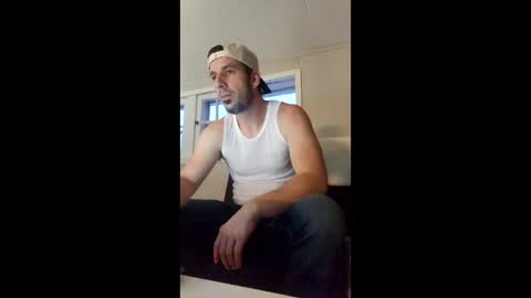 Snapshot of daddo1477 chatting on 5, 1, 2026 daddo1477 online show from 5, 1, 2026