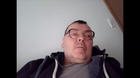 daddy91964 online show from 6, 12, 2024