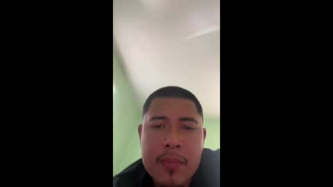 Snapshot of daddyangel5621 chatting on 3, 2, 2025 daddyangel5621 online show from 3, 2, 2025