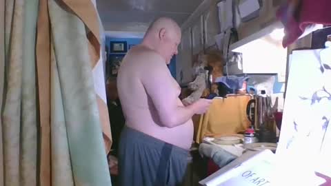 Daddy online show from 7, 10, 2025