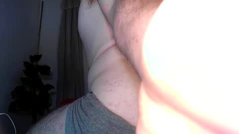 Snapshot of daddyfeet29 chatting on 4, 3, 2025 Greekboy28 online show from 4, 3, 2025
