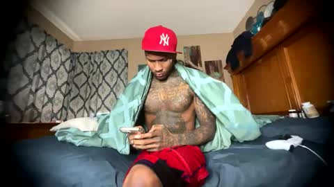 sexy tatted king bbc online show from 26, 5, 2026