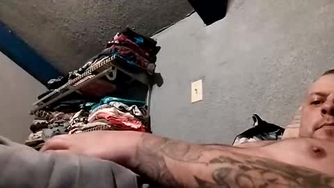 daddymike008 online show from 20, 12, 2025