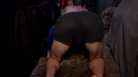 Snapshot of daddyontherd chatting on 12, 11, 2025 EOnTheRd online show from 12, 11, 2025