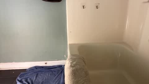 Snapshot of daddyontherd chatting on 19, 12, 2025 EOnTheRd online show from 19, 12, 2025