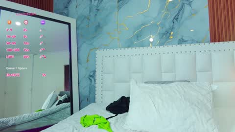 Antonella  online show from 28, 1, 2025