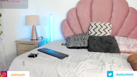 Snapshot of daddysgirrl1_ chatting on 27, 11, 2025 Bethany online show from 27, 11, 2025