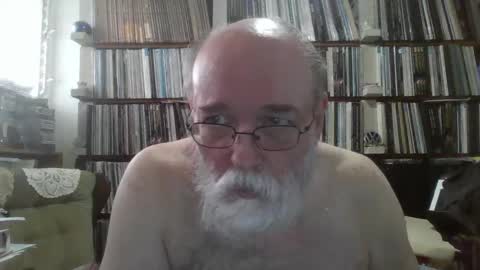 Snapshot of dadpigslut2 chatting on 26, 12, 2024 dadpigslut online show from 26, 12, 2024