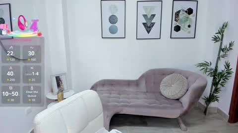 Snapshot of dafne_hills chatting on 19, 11, 2025 Dafne online show from 19, 11, 2025