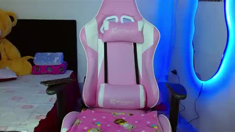 dafne_hot77 online show from 11, 3, 2025