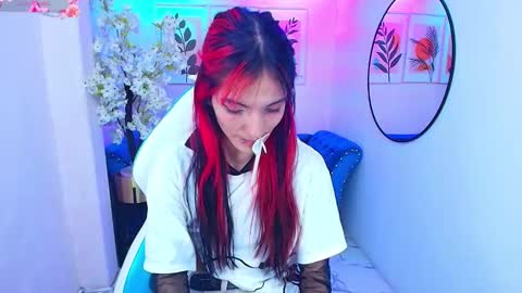 dafne huges online show from 3, 12, 2025