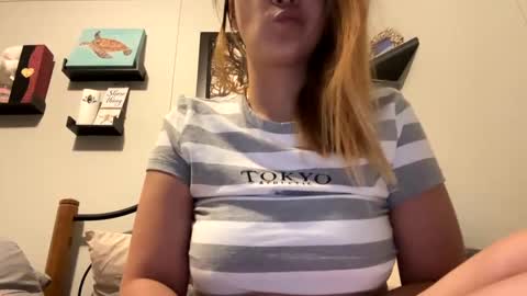 Snapshot of dafnecloutier chatting on 28, 1, 2025 Dafne 27 Cory-24 online show from 28, 1, 2025