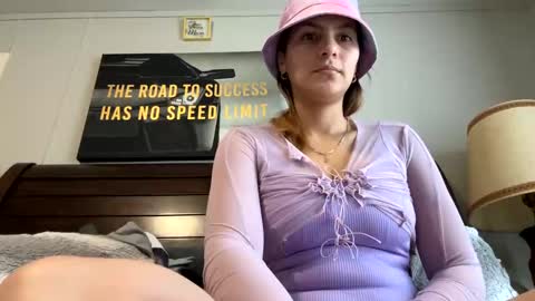 Snapshot of dafnecloutier chatting on 14, 2, 2025 Dafne 27 Cory-24 online show from 14, 2, 2025