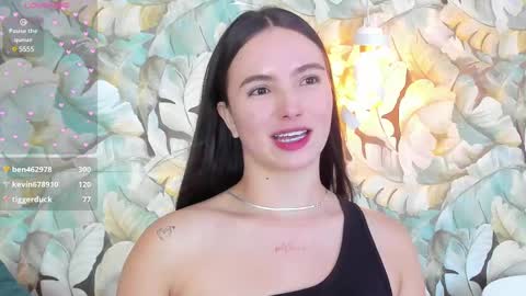 Snapshot of dafnevega chatting on 19, 2, 2025 Dafne  online show from 19, 2, 2025