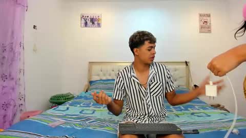 Snapshot of dafnezahiraa_ chatting on 12, 2, 2025 dafnezahiraa online show from 12, 2, 2025