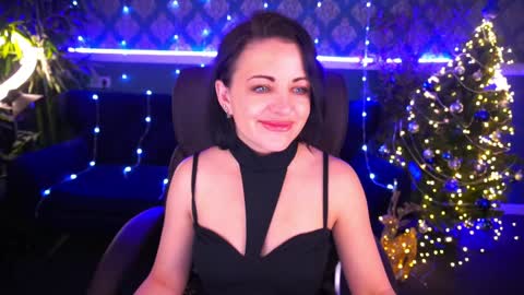 Dafni Mon online show from 17, 12, 2024
