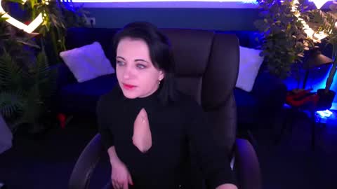 Dafni Mon online show from 3, 3, 2025