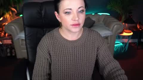 Snapshot of dafni_mon chatting on 1, 5, 2026 Dafni Mon online show from 1, 5, 2026