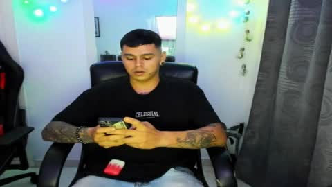 my name is Jhon and I live in colombia online show from 18, 4, 2026