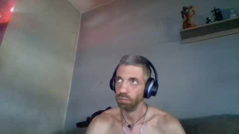 Snapshot of dagodex30 chatting on 2, 12, 2025 dagodex30 online show from 2, 12, 2025