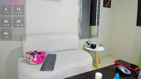Snapshot of dahian_carter chatting on 13, 7, 2026 Dahian online show from 13, 7, 2026