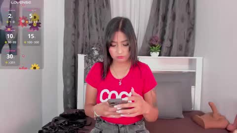  Dahiana   online show from 17, 10, 2025