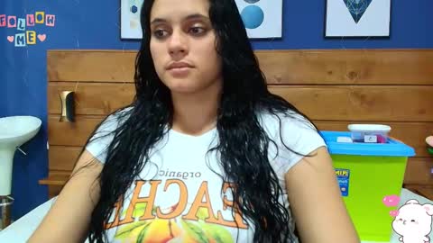  Dahiana  online show from 9, 3, 2025
