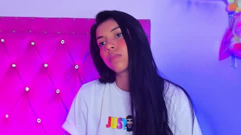 Snapshot of dahiangomezz chatting on 20, 1, 2025 online show from 20, 1, 2025