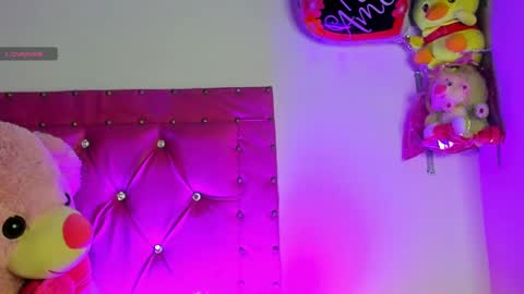 Snapshot of dahiangomezz chatting on 21, 2, 2025 online show from 21, 2, 2025