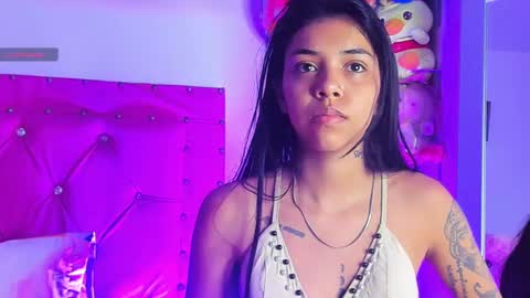 Snapshot of dahiangomezz chatting on 26, 2, 2025 online show from 26, 2, 2025