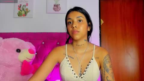 Snapshot of dahiangomezz chatting on 9, 11, 2025 online show from 9, 11, 2025