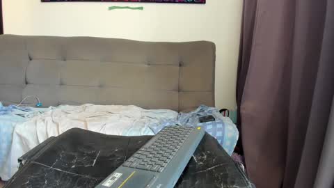 dahianna_27 online show from 15, 1, 2025