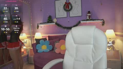 Dahlia Grey online show from 5, 12, 2025