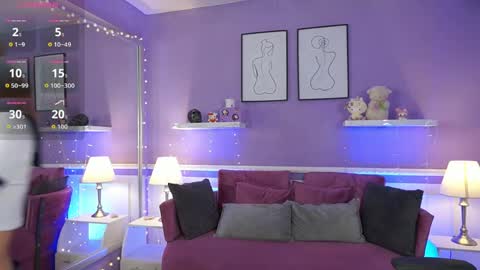 Dahlia Grey online show from 10, 4, 2026