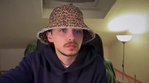 Daimon  online show from 9, 3, 2025