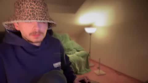 Daimon  online show from 12, 3, 2025