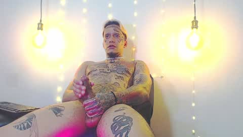 Daimond hope666 online show from 24, 1, 2025