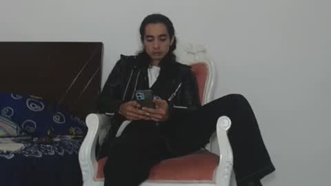 Daniel y Camilo online show from 8, 3, 2025