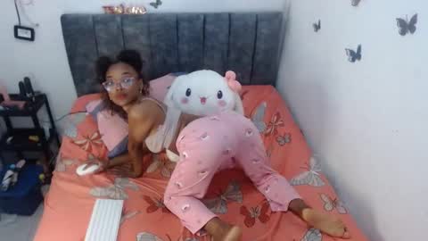 daisha_becker online show from 1, 3, 2025