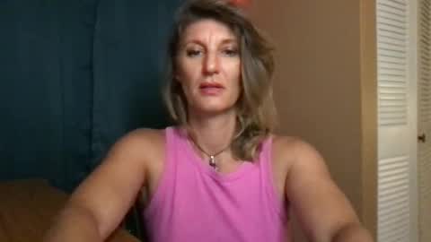 Snapshot of daisy9kat chatting on 7, 1, 2025 Daisy137 online show from 7, 1, 2025