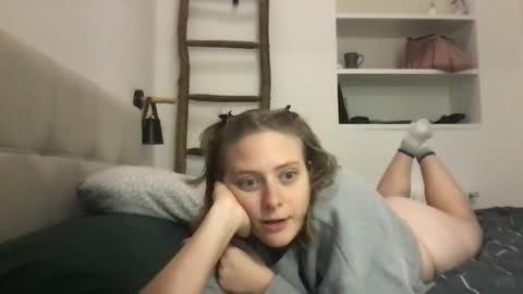 daisy_lately online show from 18, 11, 2025