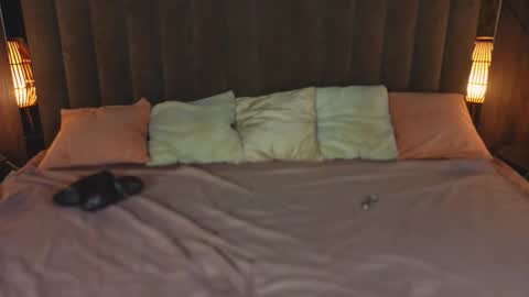 Snapshot of daisydelight_ chatting on 21, 10, 2025 daisydelight_ online show from 21, 10, 2025