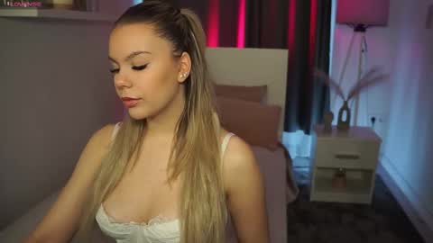 Daisy online show from 22, 2, 2026