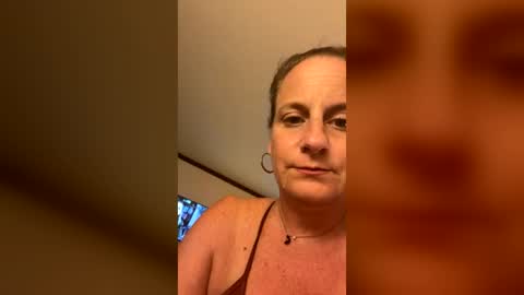 daisymae0017 online show from 23, 7, 2026