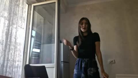 Snapshot of daisyzebley chatting on 16, 5, 2026 Jasmin online show from 16, 5, 2026