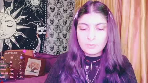 Snapshot of dak_7 chatting on 14, 1, 2025    --  -- help me reach 100 hands up  online show from 14, 1, 2025