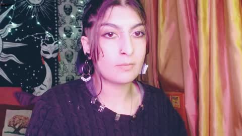 Snapshot of dak_7 chatting on 25, 1, 2025    --  -- help me reach 100 hands up  online show from 25, 1, 2025